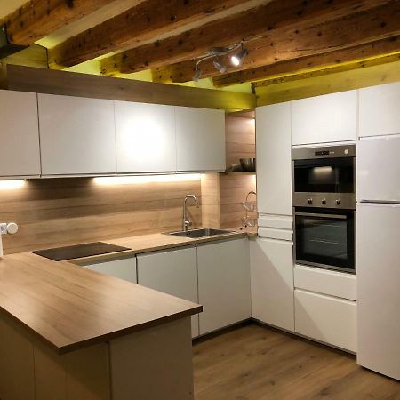 Apartament Piteus Centre San Lorenzo de Morunys Buitenkant foto
