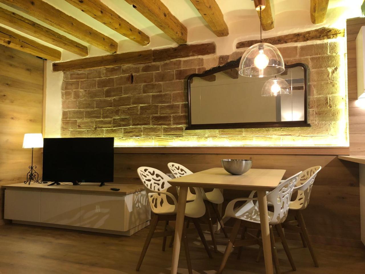 Apartament Piteus Centre San Lorenzo de Morunys Buitenkant foto