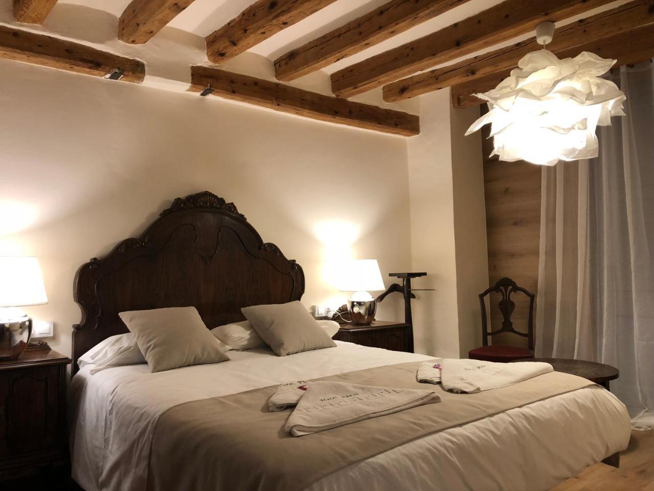 Apartament Piteus Centre San Lorenzo de Morunys Buitenkant foto