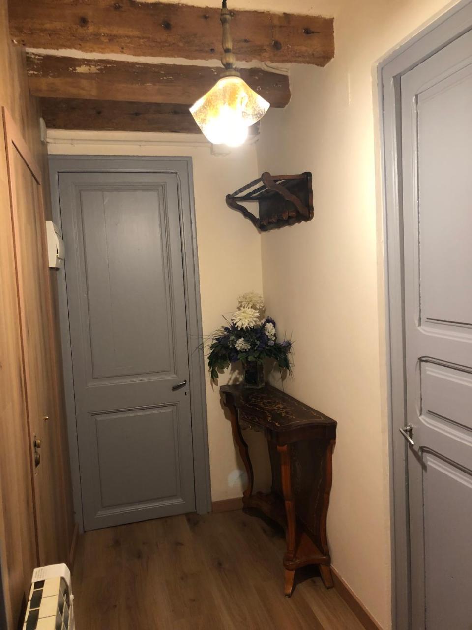 Apartament Piteus Centre San Lorenzo de Morunys Buitenkant foto