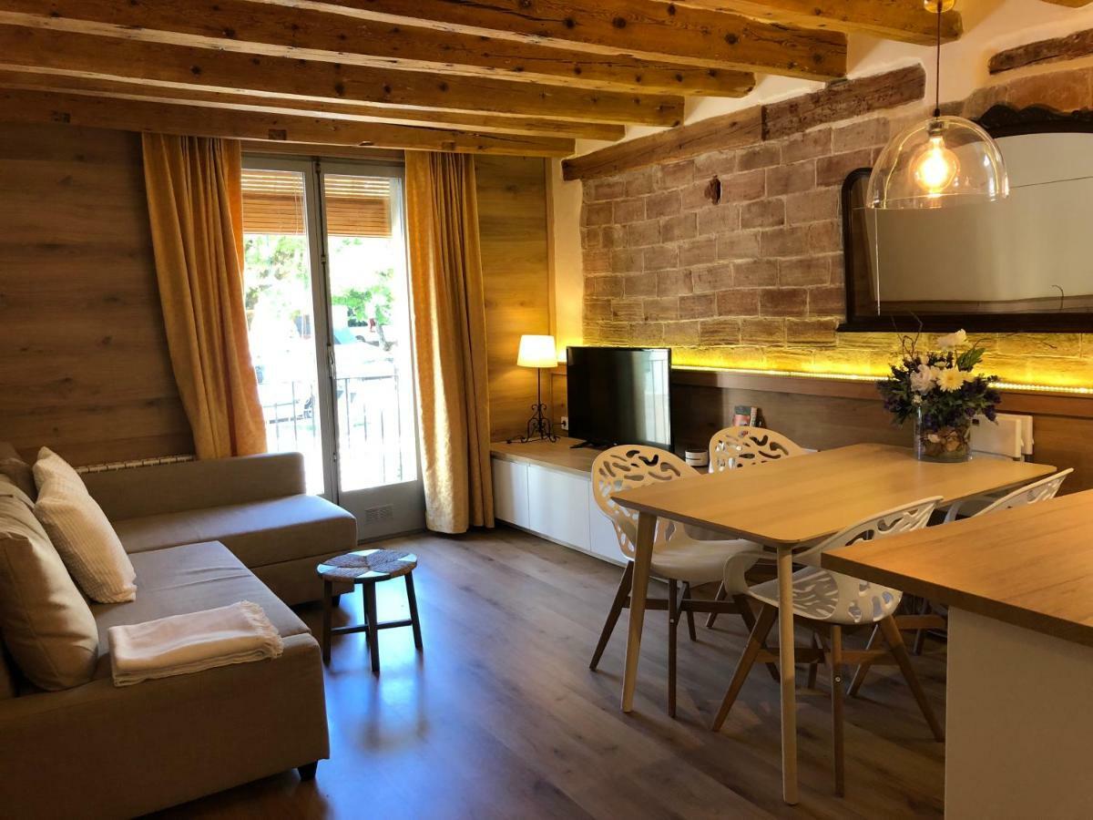 Apartament Piteus Centre San Lorenzo de Morunys Buitenkant foto